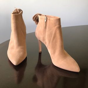 Leoffler Randall suede Pointed Toe Ankle hi Boots
